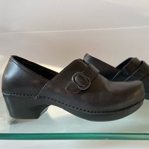 Back leather Tamara clog sz 39